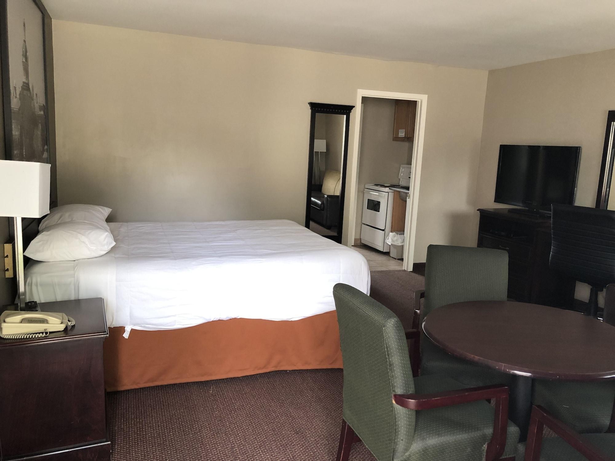 Super 8 By Wyndham Kingston Hotel Buitenkant foto
